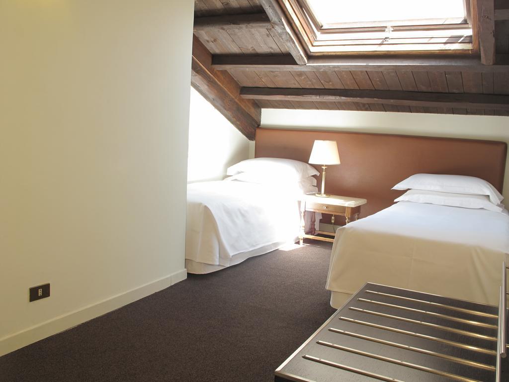 Hotel Albergo Santa Chiara Roma Exterior foto